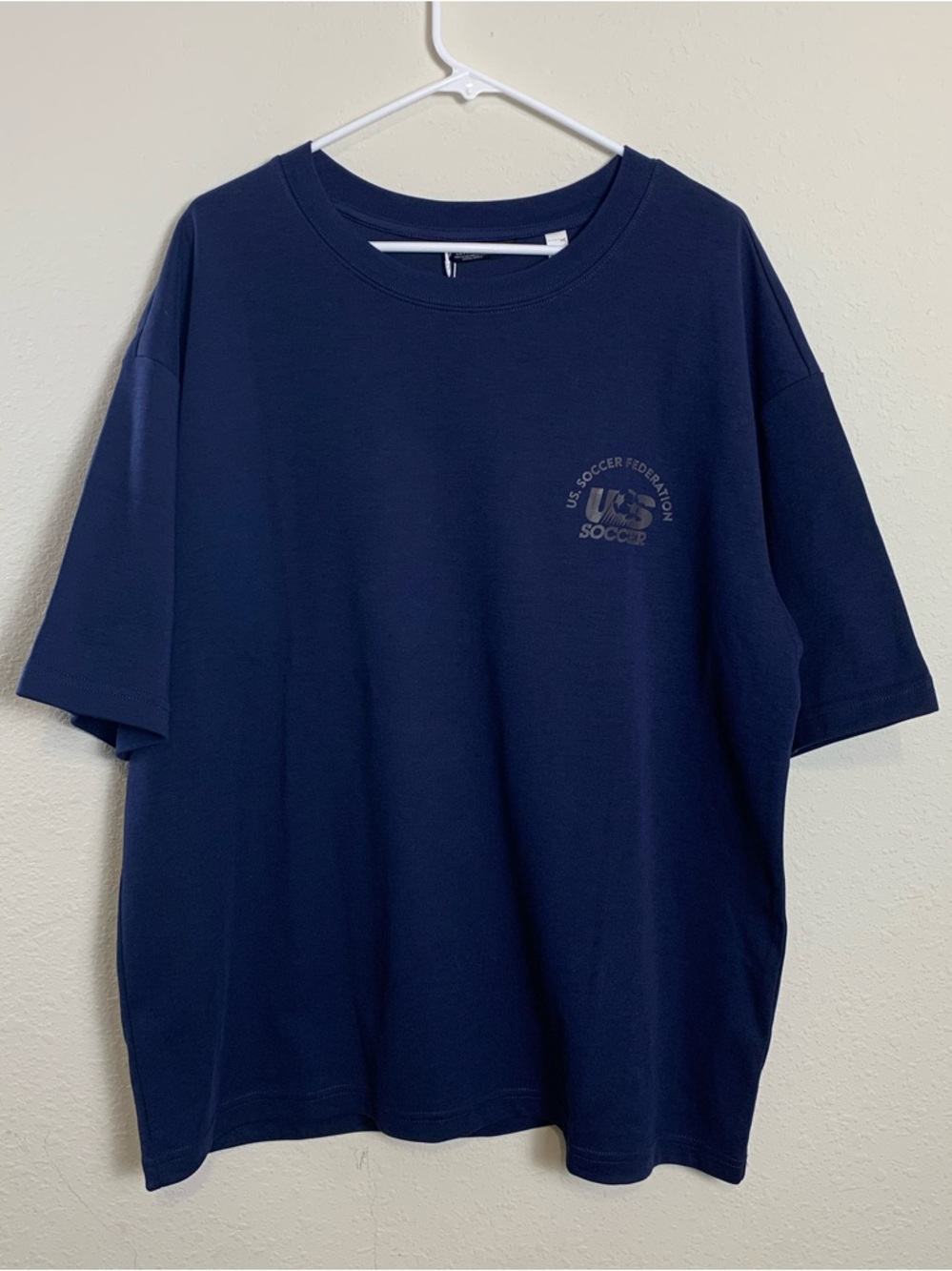 Levelwear Navy Luxe Signature Knit Top XL NWT US Soccer Federation Print